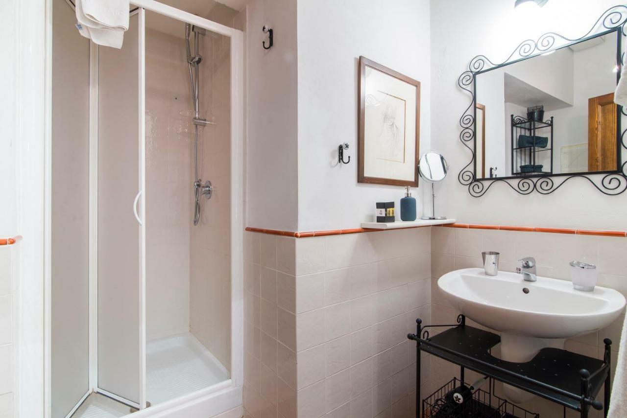 Apartamento Via Delle Terme Flat